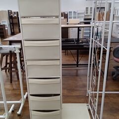 ★ジモティ割あり★  収納付きラック ホワイト H172×D36...