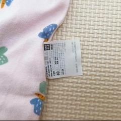 ユニクロ　フライスカバーオール　ロンパース　60cmの画像