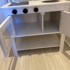IKEA おままごとキッチンの画像