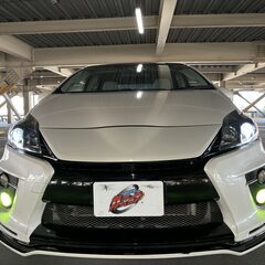 神奈川【自社ローン】保証人無可★全国対応★プリウス【S】社外19インチAW/車高調/サンルーフ/TV/DVD再生/イエローフォグ/フルフラットシート/バックカメラ/カーテシーライト/ETCの画像