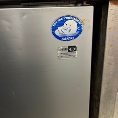サンヨー　業務用冷蔵庫 SUR-G1561SA 作業台　横型の画像