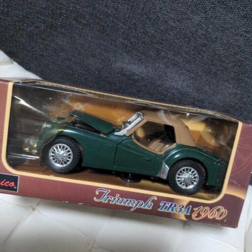 Saico Triumph TR3A 1960 グリーン