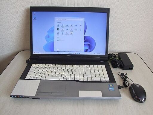 高速SSD120GB搭載+HDD750GB　大画面17.3型 第3世代 Core i5 8GB 富士通 FMV LIFEBOOK N532/E　ノートパソコン　（難あり）　 (4114)