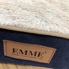 ペット　大型犬　多頭飼い　ベッド　ソファ
の画像