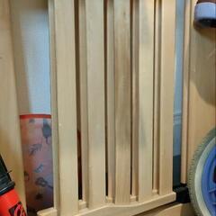 問い合わせ多いため受付停止【無料】ベビーゲートの画像