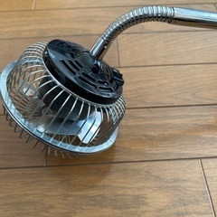 小型扇風機　挟むタイプの画像