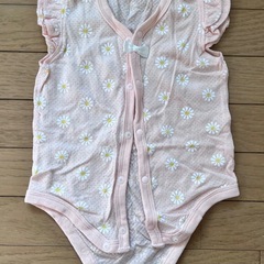 赤ちゃん　4枚ｾｯﾄ 50~60ｻｲｽﾞ ﾍﾞﾋﾞｰ 長袖 ﾉｰｽﾘｰﾌﾞ ﾛﾝﾊﾟｰｽの画像