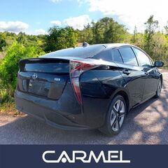 ☆ご成約☆　中古車販売 カーメル小田原店　平成28年　トヨタ プリウス☆　132000kmの画像