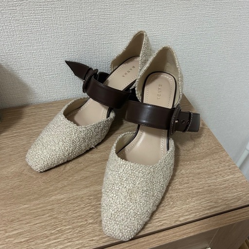 【新品同様】RANDA スクエアトゥ オープンサンダル アンクルストラップ