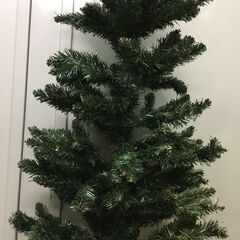 A2736　トイザらス　クリスマスツリー　180㎝　スリムマジソンツリー　ヌードツリー　　クリスマスの画像