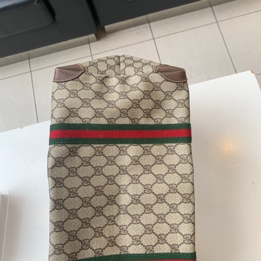 カバン（GUCCI）