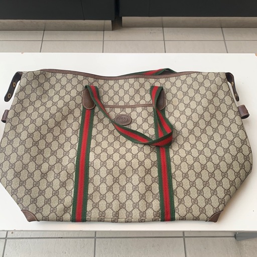 カバン（GUCCI）
