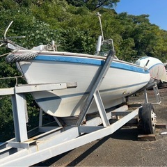 16Fボート陸置き　継続係留可能の画像