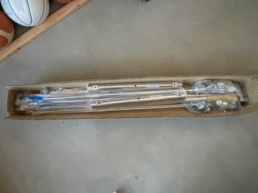 新品 ハンガーラック