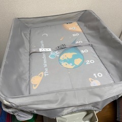 値下げ)おむつ替え台