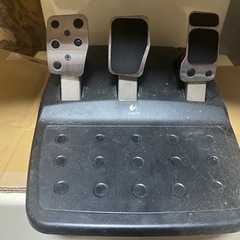 ジャンク品扱い 取引中 Logicool/ロジクール G25 Racing Wheel/レーシング ホイール ハンコン/コントローラーの画像