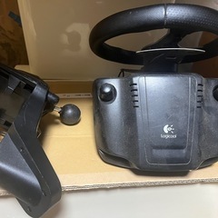 ジャンク品扱い 取引中 Logicool/ロジクール G25 Racing Wheel/レーシング ホイール ハンコン/コントローラーの画像