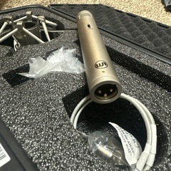 WARM AUDIO WA-84の画像