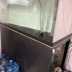 アクリル水槽