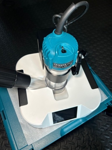 新品未使用★限定100台/1台★世界最小CNC加工機（ビット付　トリマー付　集塵機付）cubiio x3