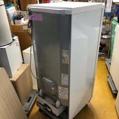 2013年製　三菱電機  冷凍庫（121L） ホワイト MF-U12T-Wの画像