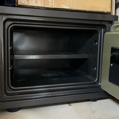 家庭用耐火金庫 Safewell製YB-350A(S)-Mの画像