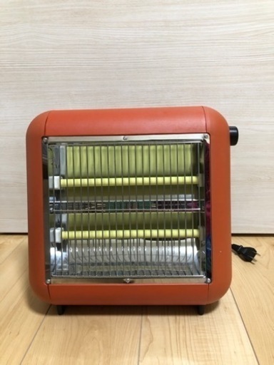 お話中　遠赤外線電気ストーブ　　箱、説明書あり