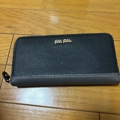 フォリフォリ　財布