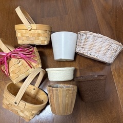 フラワーアレンジメント　花器8点の画像