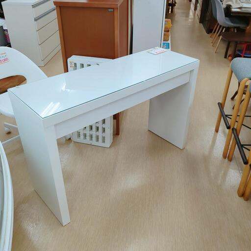 IKEA☆ドレッサーワイド☆ホワイトカラー、オシャレ家具、小傷【浜村鹿野温泉ICから3分 買取本舗 宮本リサイクル 営業時間9～19時 定休日水曜のみ←連絡できませんm(_ _)m】