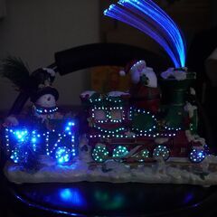 クリスマス　サンタの汽車　中古品の画像