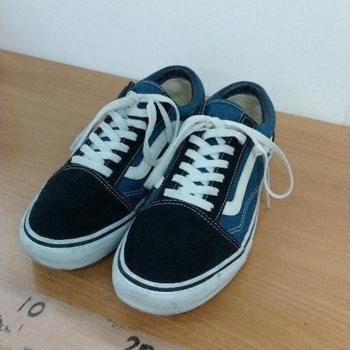 1114-469 VANS スニーカー