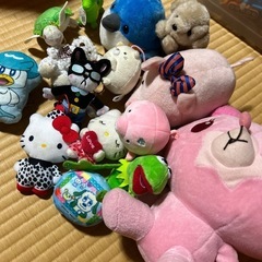 再値下げ　キティー　ポケモン　ぬいぐるみなどの画像