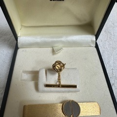 dunhill ネクタイピン ピンブローチ　 ゴールド