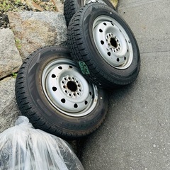 値下げしました‼️DUNLOPスタッドレスタイヤホイール付き‼️