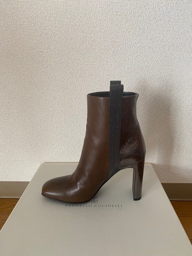 ブルネロクチネリ　ブラウンレザーアンクルブーツ ヒール10cm