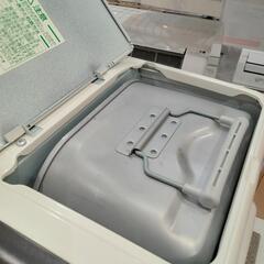 ★〚店頭決済も可能〛【北九州市限定】【ダイニチ工業】石油ファンヒーター 【FW-3716LE】2016年製  3.7kw  (10〜13畳) 【3か月保証】💳自社配送時🌟代引き可💳※現金、クレジット、スマホ決済対応※   【配送希望は要決済前問い合わせ】の画像