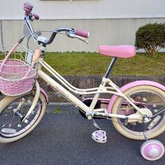 受け渡し予定者あり・子供用自転車（女児用16インチ）メゾピアノ︰6000円、オマケ4品・譲渡証明書ありの画像