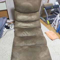 座椅子　アイリスプラザ