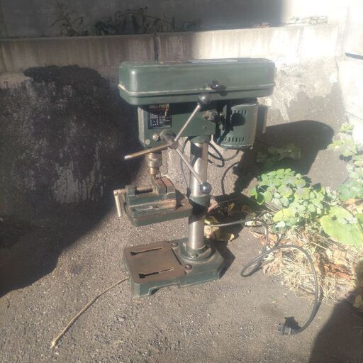 卓上ボール盤　テーブル回転タイプ　バイス付き　100V