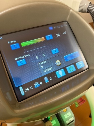 【特別価格＆レンタルも可能！】業務用タワー型脱毛器「 RIOXY リオキシー」（NPL/SHR方式）