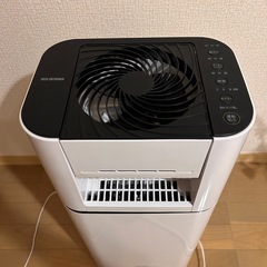 【アイリスオーヤマ】2021年製サーキュレーター衣類乾燥除湿機の画像