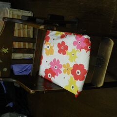 子供用食卓椅子の画像