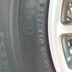 スタッドレスタイヤホイール付4本セット215/65/R16 E52エルグランドにて使用の画像