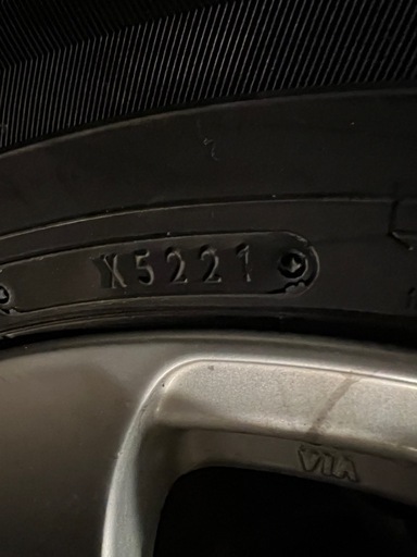 値下げ 215/65R16バリ目ウインターマックス02