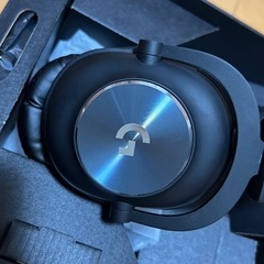 PS5、MSIモニター、 g pro xヘッドセットの画像