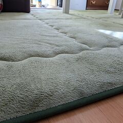 【条件で半額】中古美品：極厚こたつ敷布団／ラグ／絨毯