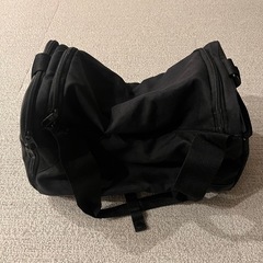 NIKE ドラムバッグ ブラックの画像