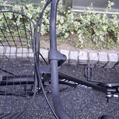 交渉OK☆ノーパンクタイヤ自転車27インチ黒の画像