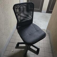 メッシュチェア